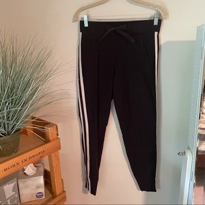Athleta Navy burgundy striped jogger pants